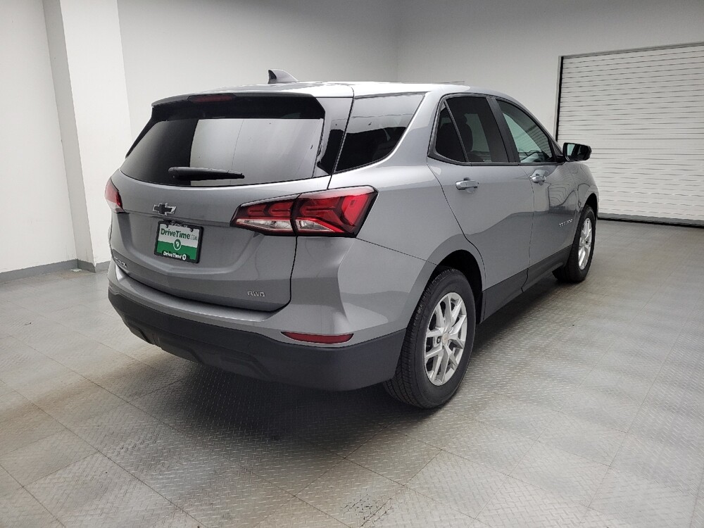 2024 Chevrolet Equinox in Eastpointe, MI 48021 - 18133101 9