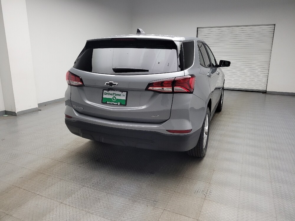 2024 Chevrolet Equinox in Eastpointe, MI 48021 - 18133101 7