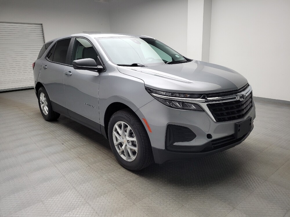 2024 Chevrolet Equinox in Eastpointe, MI 48021 - 18133101 13