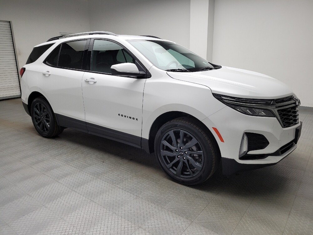 2022 Chevrolet Equinox in Eastpointe, MI 48021 - 18133102 11
