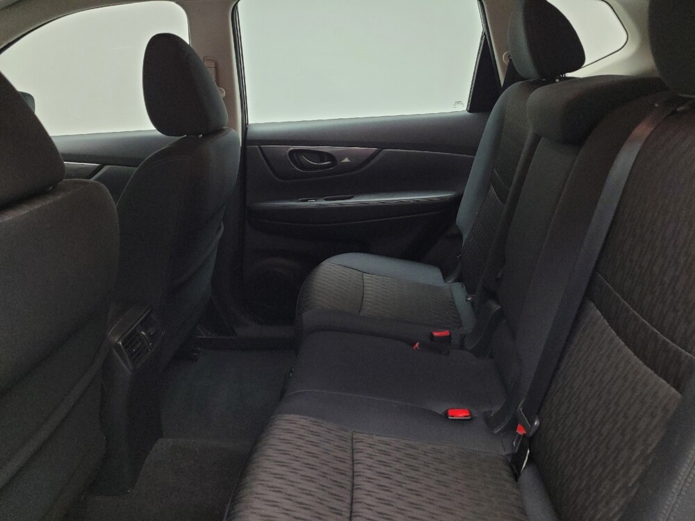 2019 Nissan Rogue in Eastpointe, MI 48021 - 18133104 18