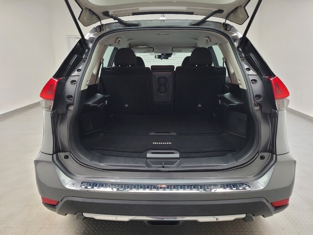 2019 Nissan Rogue in Eastpointe, MI 48021 - 18133104 29