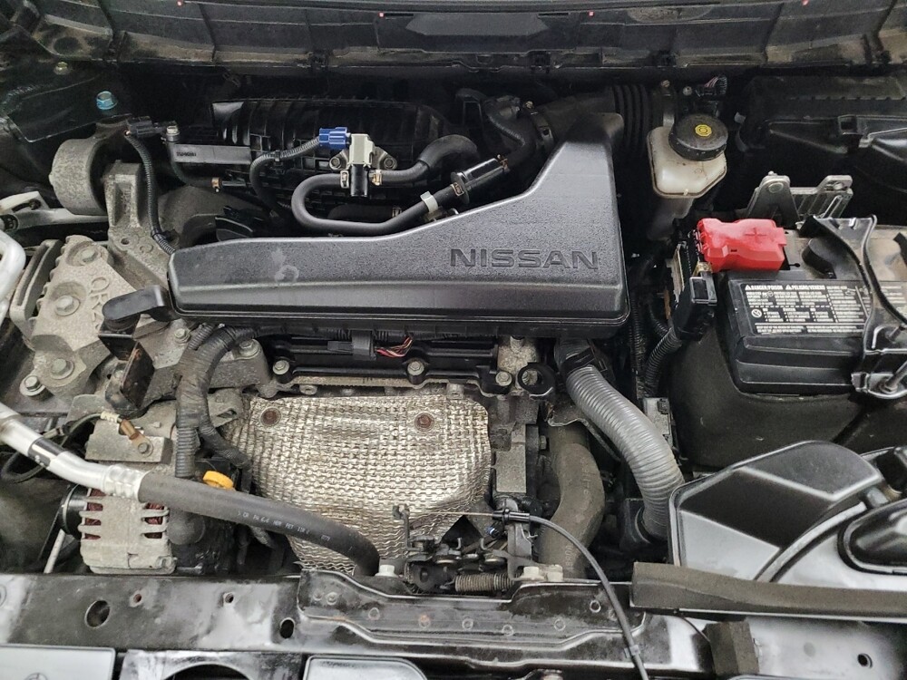 2019 Nissan Rogue in Eastpointe, MI 48021 - 18133104 30