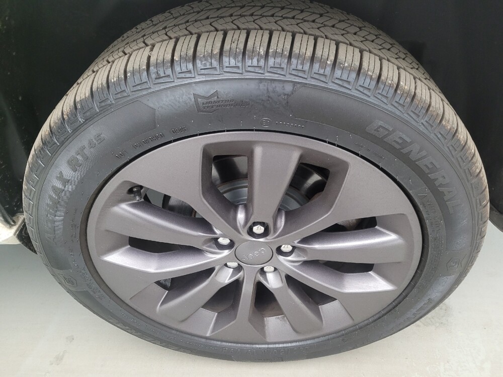 2019 Jeep Cherokee in Fairfield, OH 45014 - 18133106 31