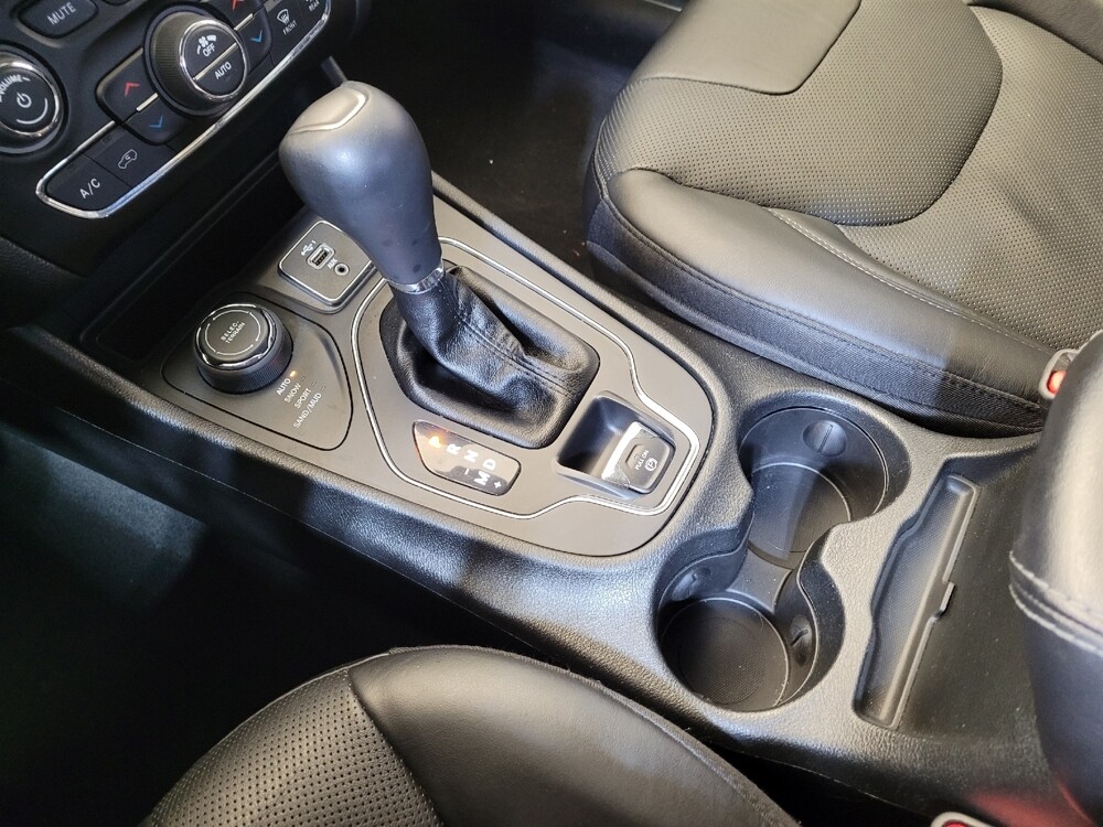 2019 Jeep Cherokee in Fairfield, OH 45014 - 18133106 26