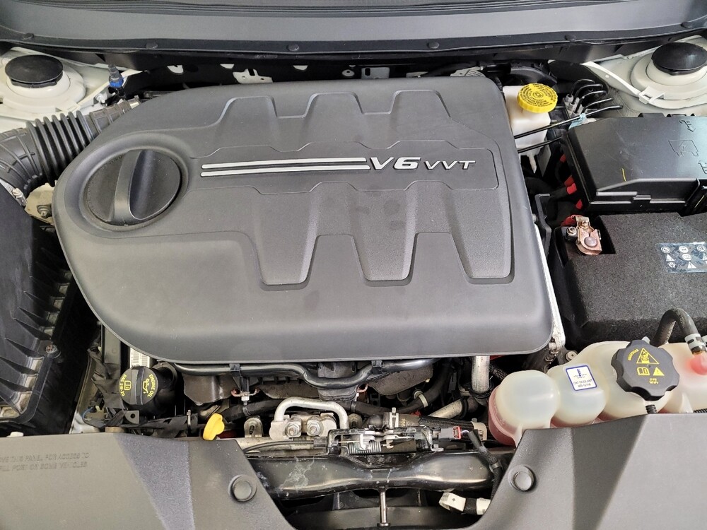 2019 Jeep Cherokee in Fairfield, OH 45014 - 18133106 30