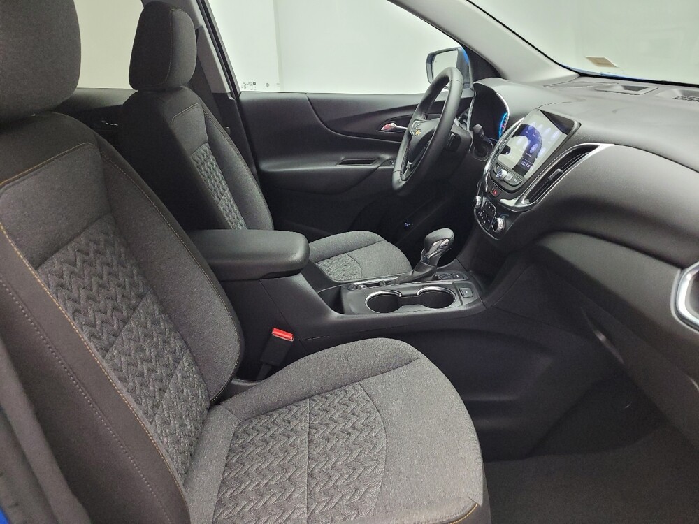 2024 Chevrolet Equinox in Eastpointe, MI 48021 - 18133109 21