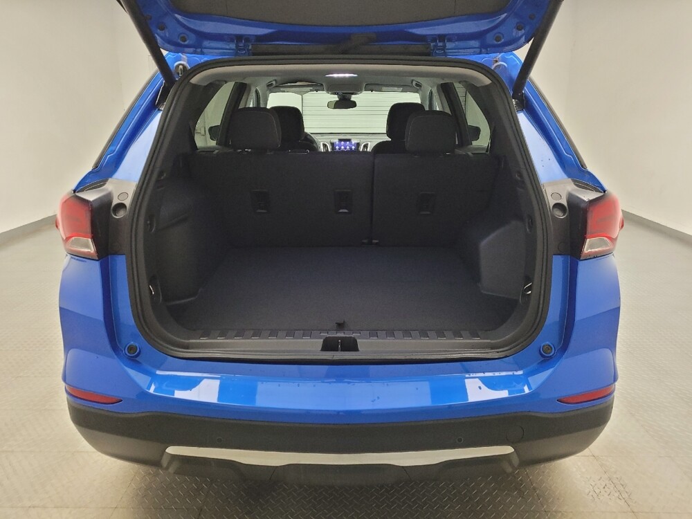 2024 Chevrolet Equinox in Eastpointe, MI 48021 - 18133109 29