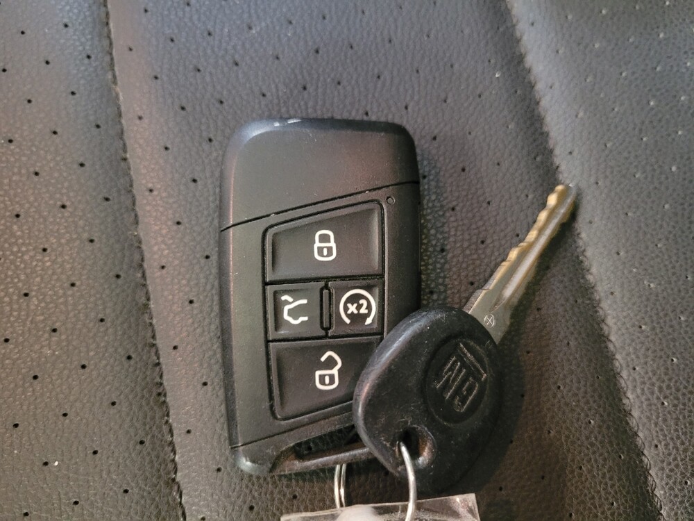 2024 Volkswagen Jetta in Montclair, CA 91763 - 18133114 32