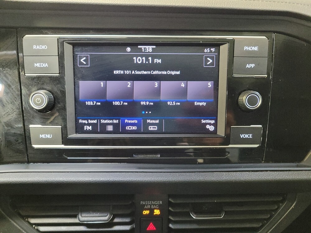 2024 Volkswagen Jetta in Montclair, CA 91763 - 18133114 25