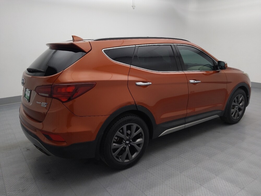 2017 Hyundai Santa Fe in Springfield, MO 65807 - 18133120 10