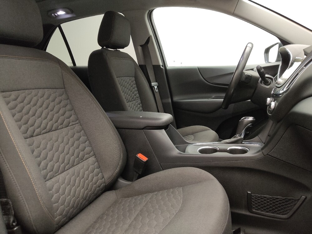 2018 Chevrolet Equinox in Albuquerque, NM 87113 - 18133121 21