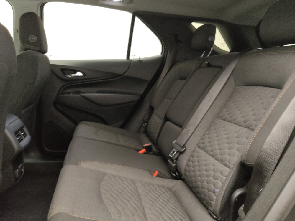 2018 Chevrolet Equinox in Albuquerque, NM 87113 - 18133121 18