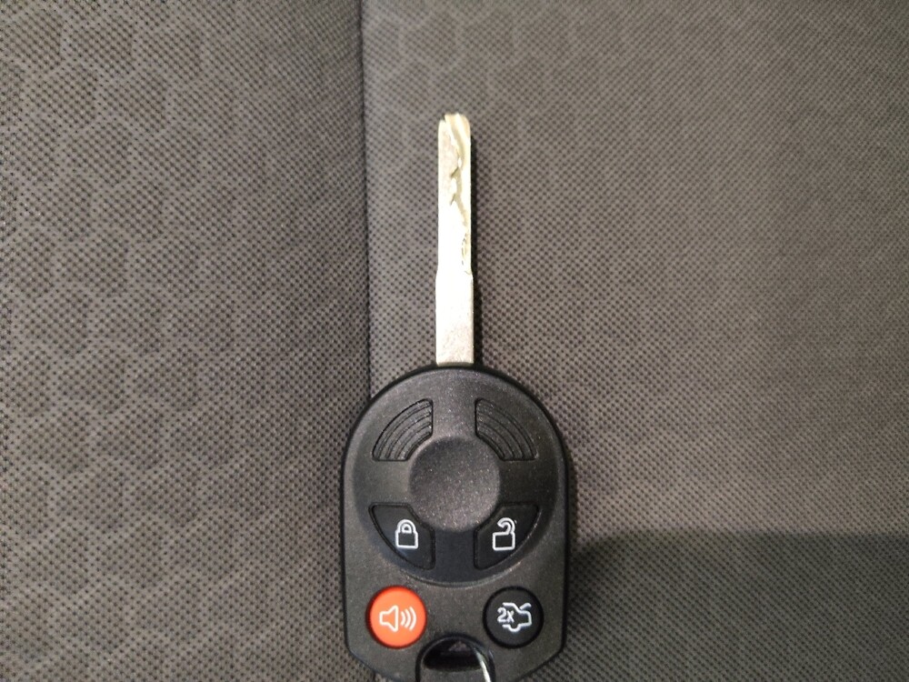 2018 Ford Escape in Macon, GA 31210 - 18133122 32