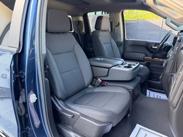 2019 Chevrolet Silverado 1500 in Knoxville, TN 37920 - 18133130 16