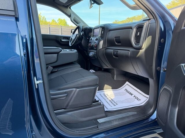 2019 Chevrolet Silverado 1500 in Knoxville, TN 37920 - 18133130 15