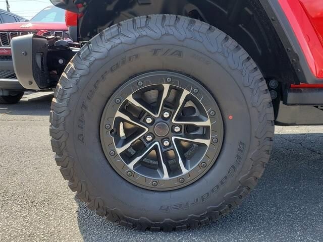 2026 Jeep Wrangler in Bedford, OH 44146 - 18133133 12