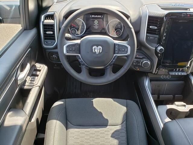 2026 RAM 1500 in Bedford, OH 44146 - 18133142 10