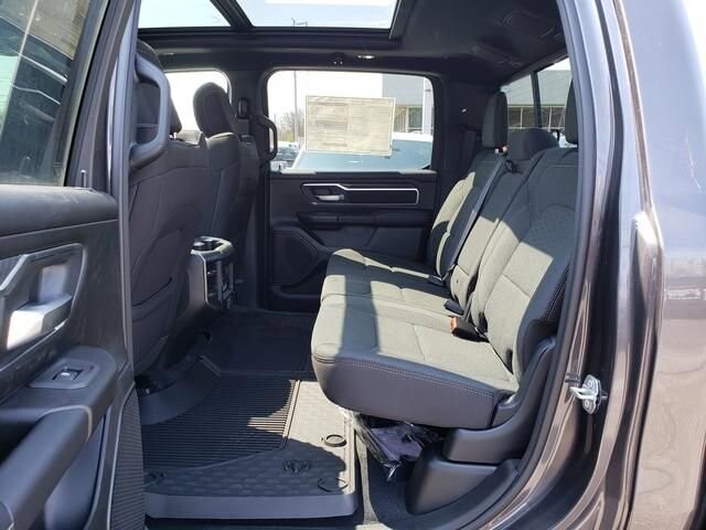 2026 RAM 1500 in Bedford, OH 44146 - 18133142 8