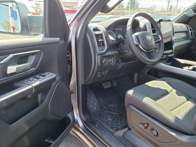 2026 RAM 1500 in Bedford, OH 44146 - 18133142 6