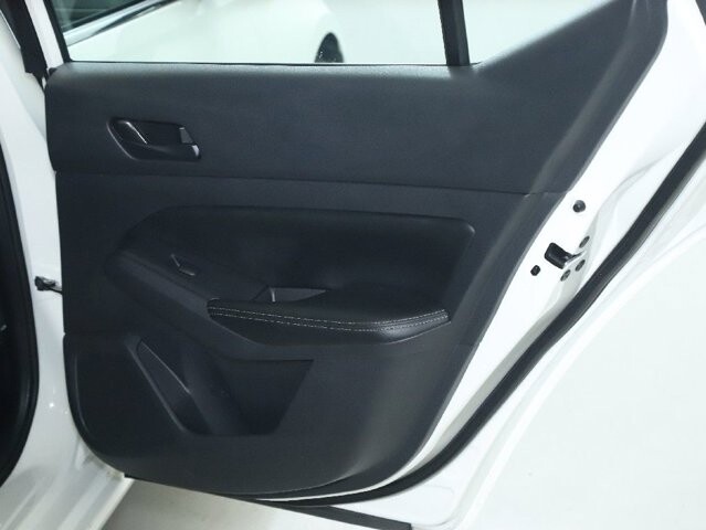 2025 Nissan Altima in Bedford, OH 44146 - 18133147 30