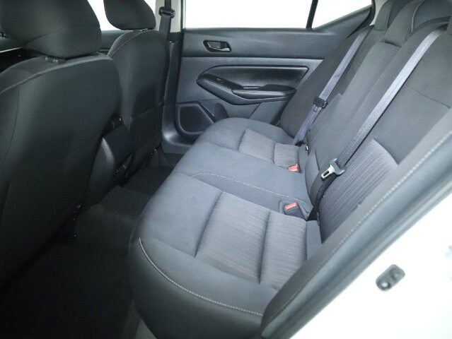 2025 Nissan Altima in Bedford, OH 44146 - 18133147 14
