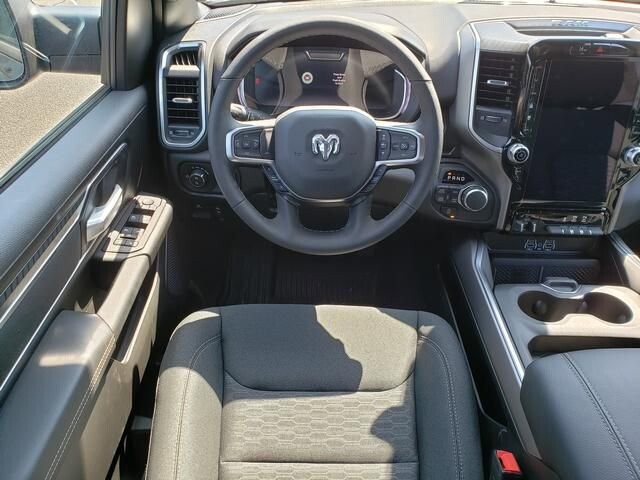 2026 RAM 1500 in Bedford, OH 44146 - 18133148 9