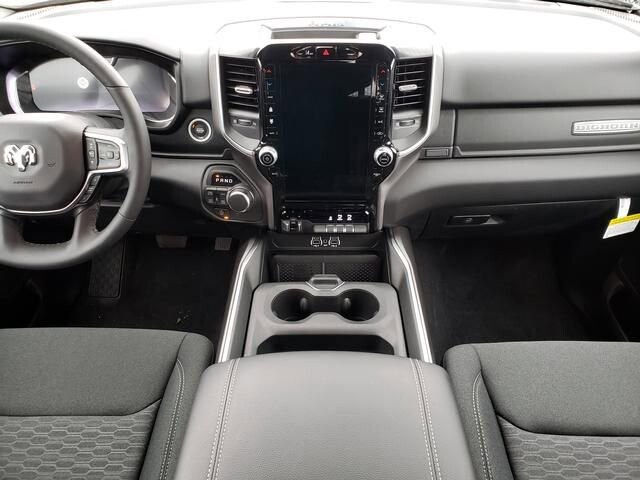 2026 RAM 1500 in Bedford, OH 44146 - 18133153 8