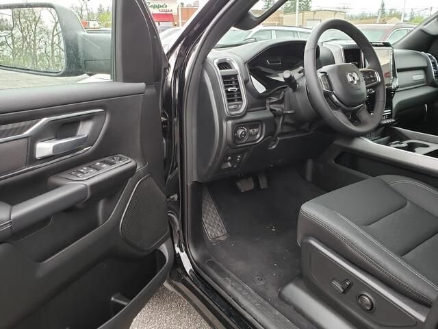 2026 RAM 1500 in Bedford, OH 44146 - 18133153 6