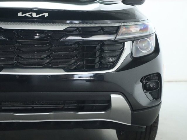 2024 Kia Seltos in Bedford, OH 44146 - 18133157 7