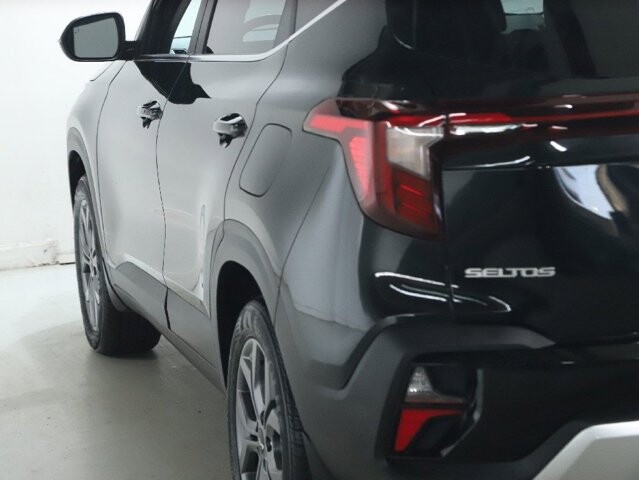 2024 Kia Seltos in Bedford, OH 44146 - 18133157 42