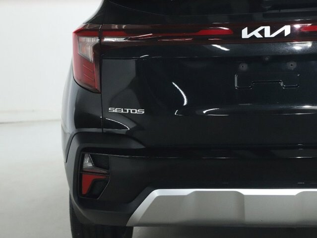 2024 Kia Seltos in Bedford, OH 44146 - 18133157 44