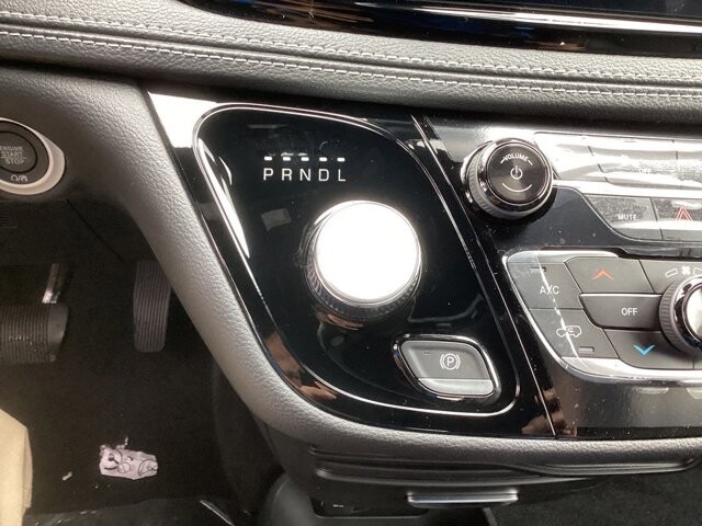 2026 Chrysler Pacifica in Bedford, OH 44146 - 18133158 12