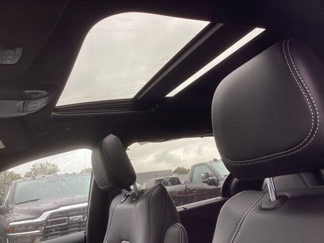 2026 Chrysler Pacifica in Bedford, OH 44146 - 18133158 14