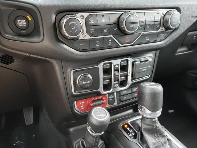 2026 Jeep Wrangler in Bedford, OH 44146 - 18133159 11