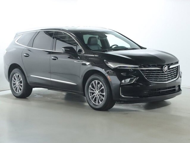 2023 Buick Enclave in Bedford, OH 44146 - 18133165 9