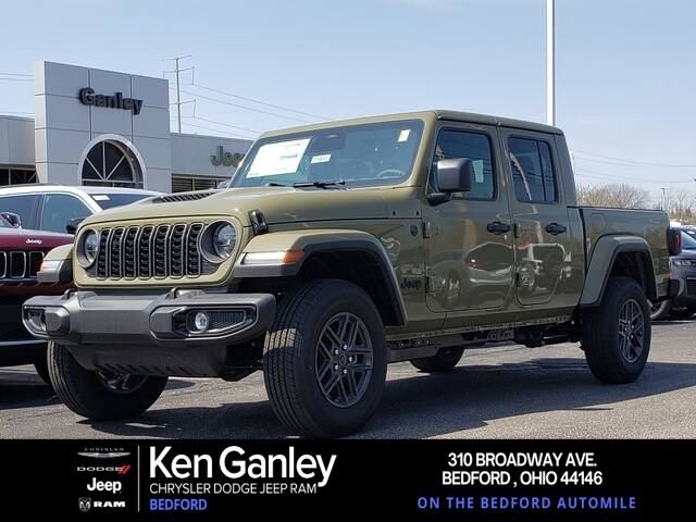 2026 Jeep Gladiator in Bedford, OH 44146 - 18133166 13