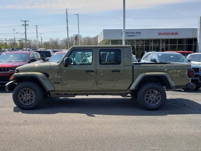 2026 Jeep Gladiator in Bedford, OH 44146 - 18133166 2