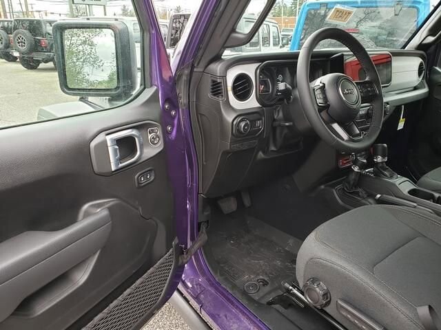 2026 Jeep Wrangler in Bedford, OH 44146 - 18133167 6