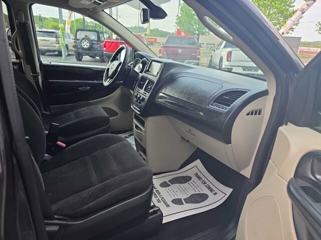 2019 Dodge Grand Caravan in Knoxville, TN 37912 - 18133170 10
