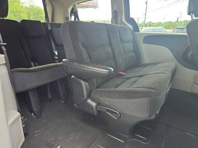 2019 Dodge Grand Caravan in Knoxville, TN 37912 - 18133170 11