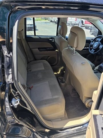 2014 Jeep Compass in Knoxville, TN 37912 - 18133172 12
