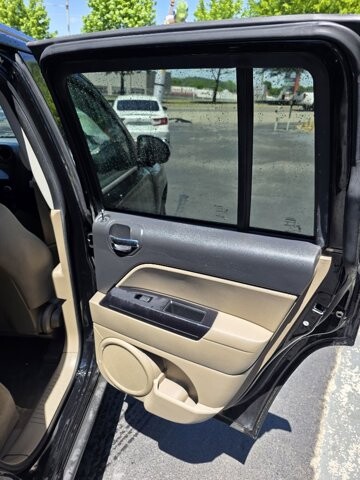 2014 Jeep Compass in Knoxville, TN 37912 - 18133172 13