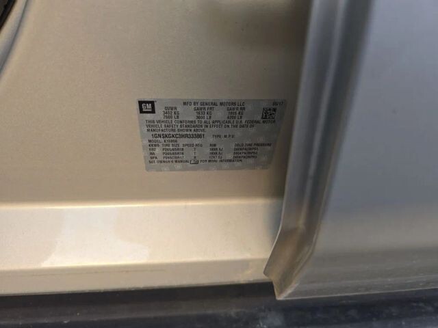 2017 Chevrolet Suburban in Wadena, MN 56482 - 18133186 27