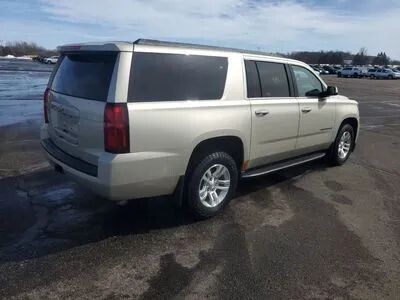 2017 Chevrolet Suburban in Wadena, MN 56482 - 18133186 34