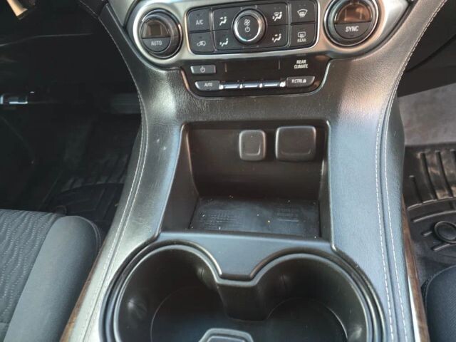 2017 Chevrolet Suburban in Wadena, MN 56482 - 18133186 24