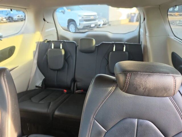 2018 Chrysler Pacifica in Wadena, MN 56482 - 18133187 25