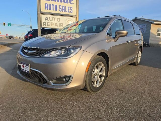 2018 Chrysler Pacifica in Wadena, MN 56482 - 18133187