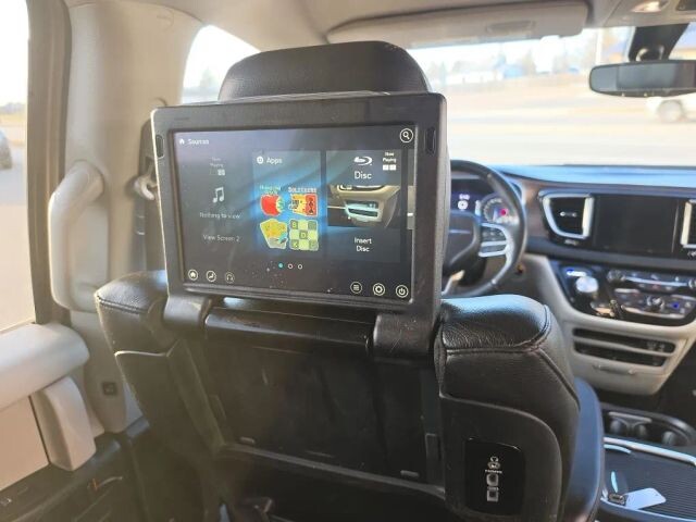 2018 Chrysler Pacifica in Wadena, MN 56482 - 18133187 30