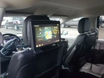 2018 Chrysler Pacifica in Wadena, MN 56482 - 18133187 10